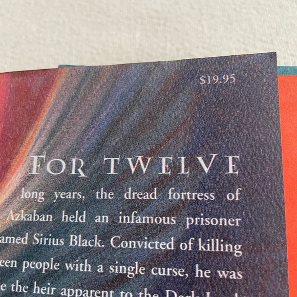 Scholastic Harry Potter Book Collection - Used 2 - 5 ( 5 has no cover ) - Picture 5 of 15